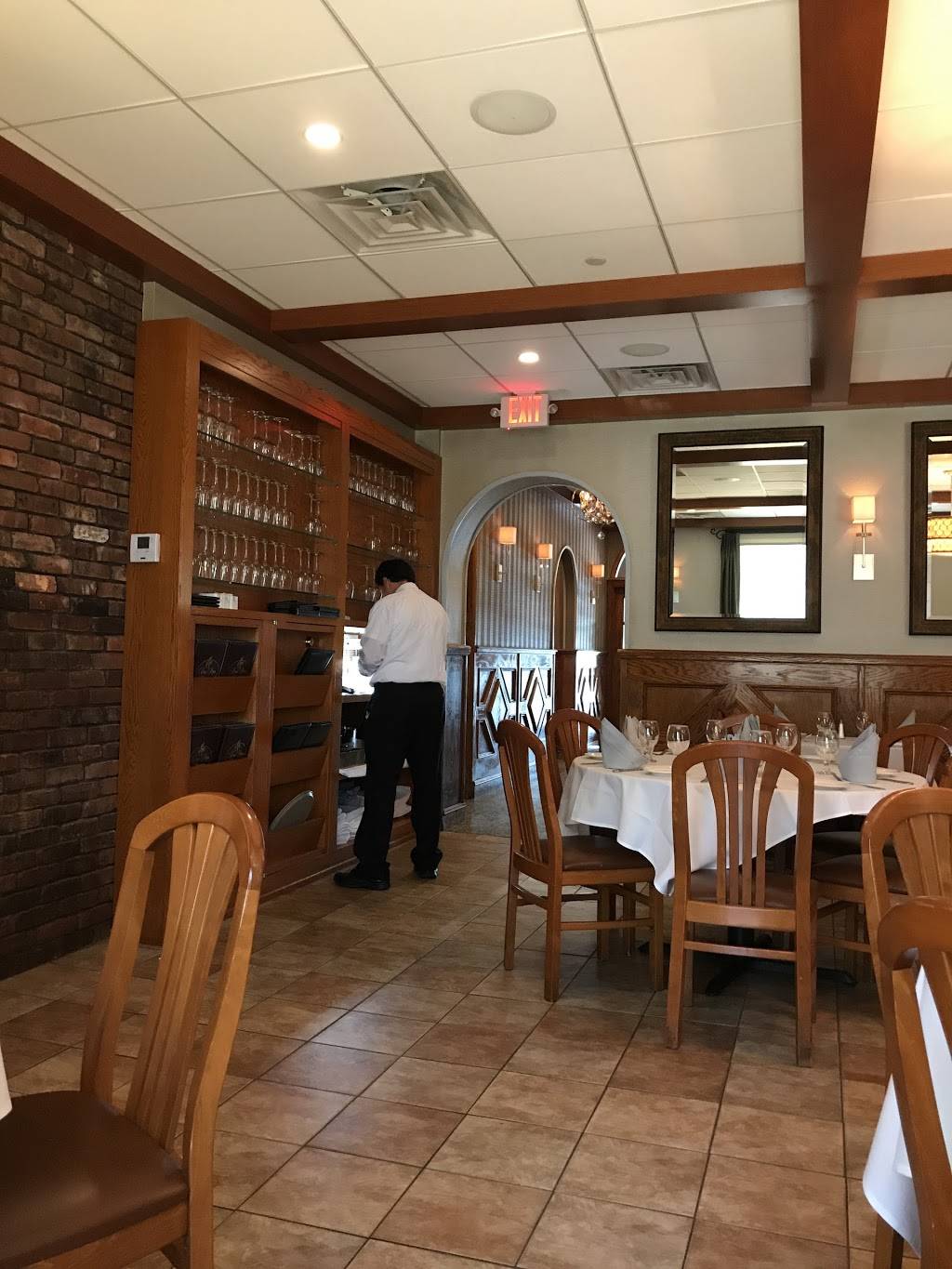 Don Pepe Restaurant | restaurant | 844 McCarter Hwy, Newark, NJ 07102, USA | 9736234662 OR +1 973-623-4662