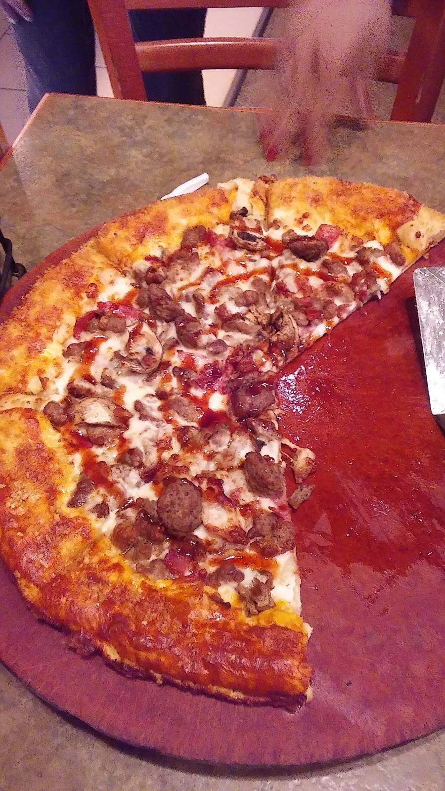 Pizza Hut | restaurant | 2819 Plaza Dr, Peru, IL 61354, USA | 8152233780 OR +1 815-223-3780