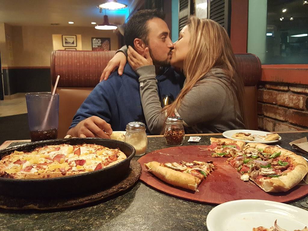 Pizza Hut | restaurant | 575 W Olive Ave, Merced, CA 95348, USA | 2093833744 OR +1 209-383-3744