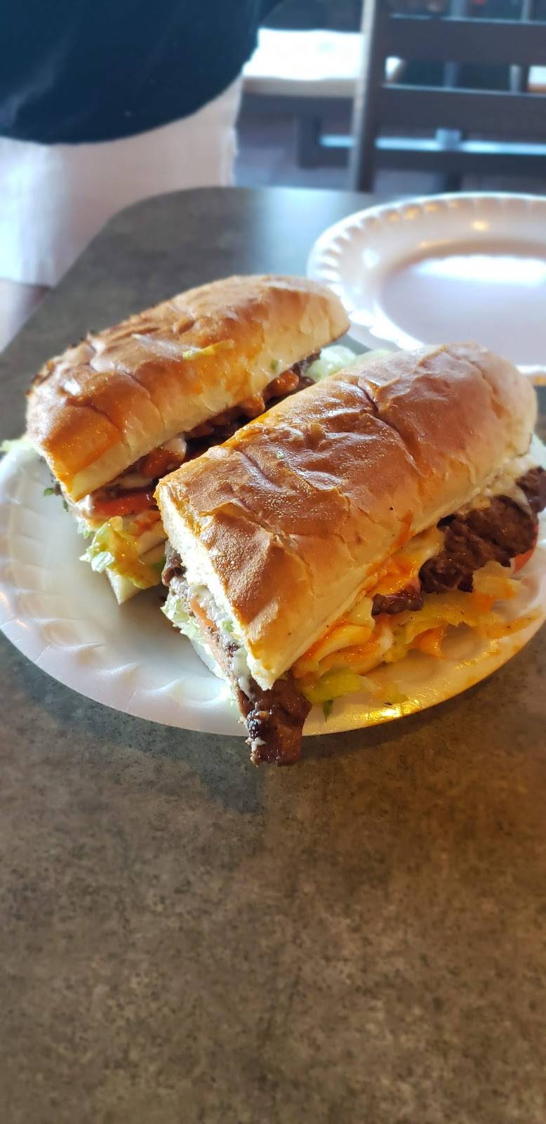 Jims Steakout | restaurant | 2180 Sheridan Dr, Buffalo, NY 14223, USA | 7168730300 OR +1 716-873-0300