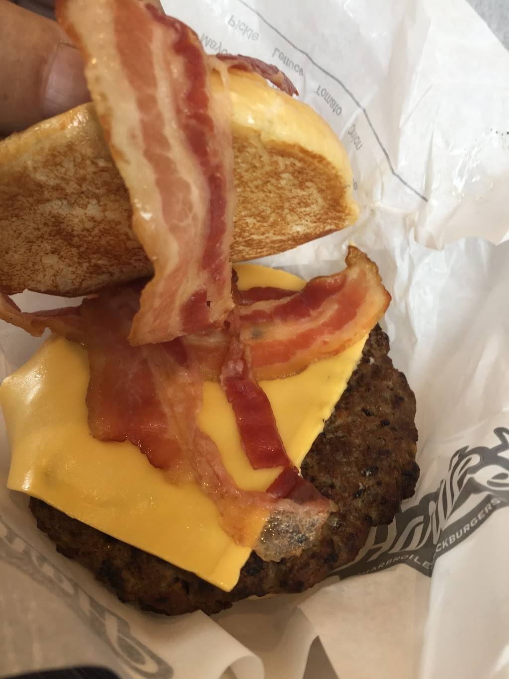 Hardees | restaurant | 7508 Brandt Pike, Huber Heights, OH 45424, USA | 9372361204 OR +1 937-236-1204