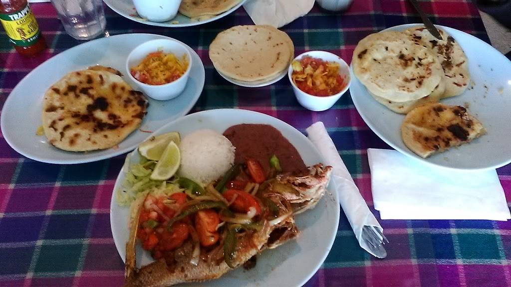 Blancas Restaurant now El Patron Bar & Grill | restaurant | 4412, 418 S Washington St, Falls Church, VA 22046, USA | 7035382466 OR +1 703-538-2466