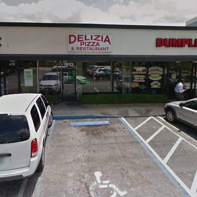 Delizia Pizza | restaurant | 1677 Forum Pl, West Palm Beach, FL 33401, USA | 5614715044 OR +1 561-471-5044