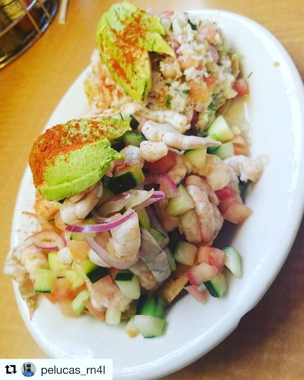 El Calamar | restaurant | 315 W 17th St, Santa Ana, CA 92706, USA | 7148844510 OR +1 714-884-4510