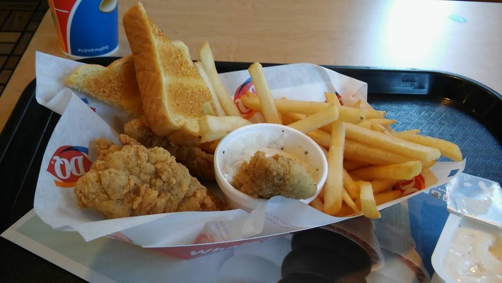 Dairy Queen Grill & Chill | restaurant | 272 Main St, Westbrook, ME 04092, USA | 2078542381 OR +1 207-854-2381