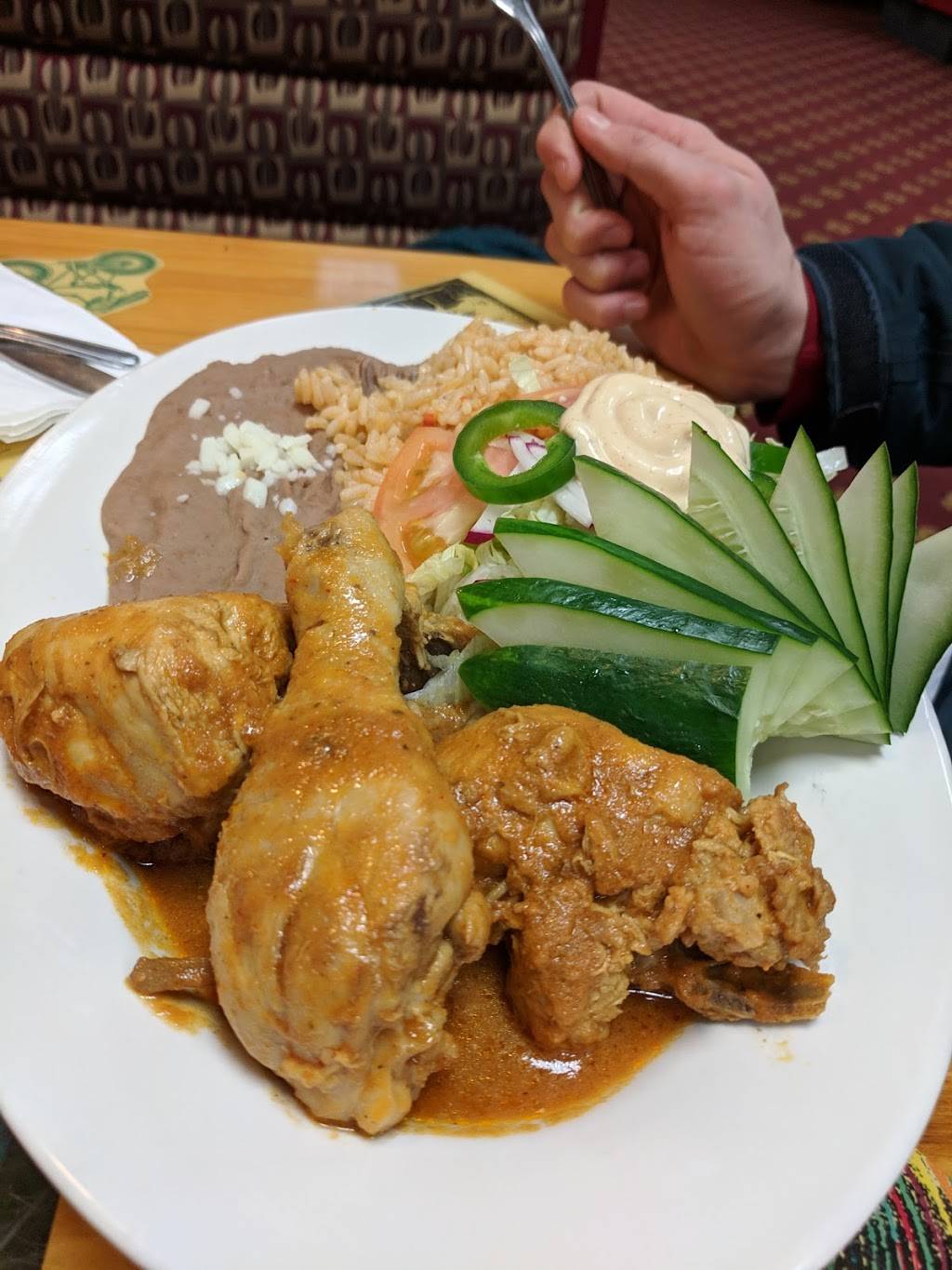 Buena Fe Restaurant | restaurant | 10116 W Nine Mile Rd, Oak Park, MI 48237, USA | 2486773222 OR +1 248-677-3222