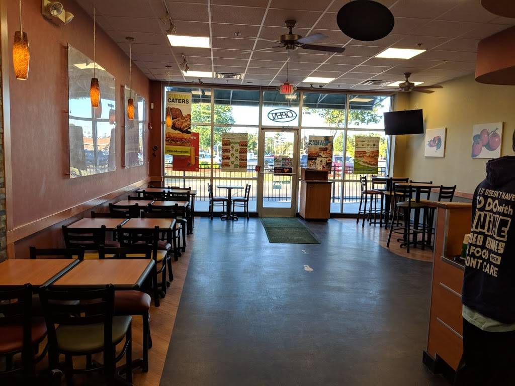 Subway | restaurant | 7 Continental Blvd Unit I, Merrimack, NH 03054, USA | 6034247700 OR +1 603-424-7700