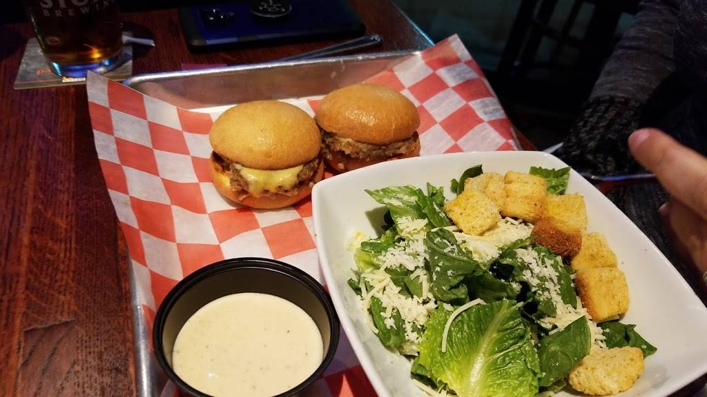 The 859 Taproom and Grill | restaurant | 8720 Bankers St, Florence, KY 41042, USA | 8595342560 OR +1 859-534-2560