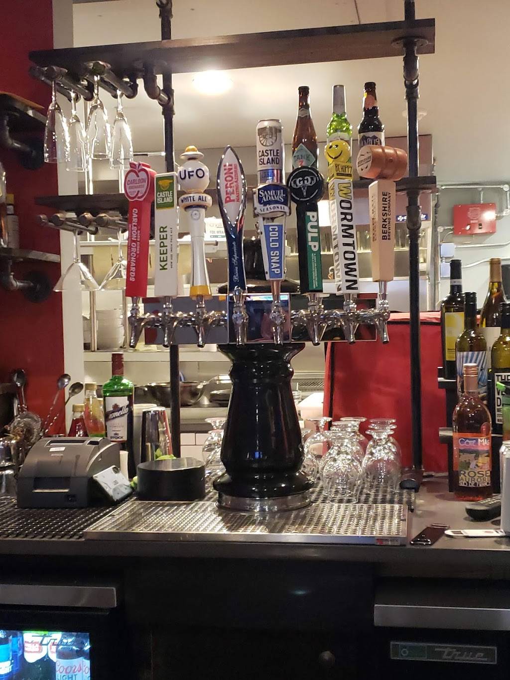 Max and Leos Artisan Pizza | restaurant | 476 North Rd, Sudbury, MA 01776, USA | 9782615842 OR +1 978-261-5842