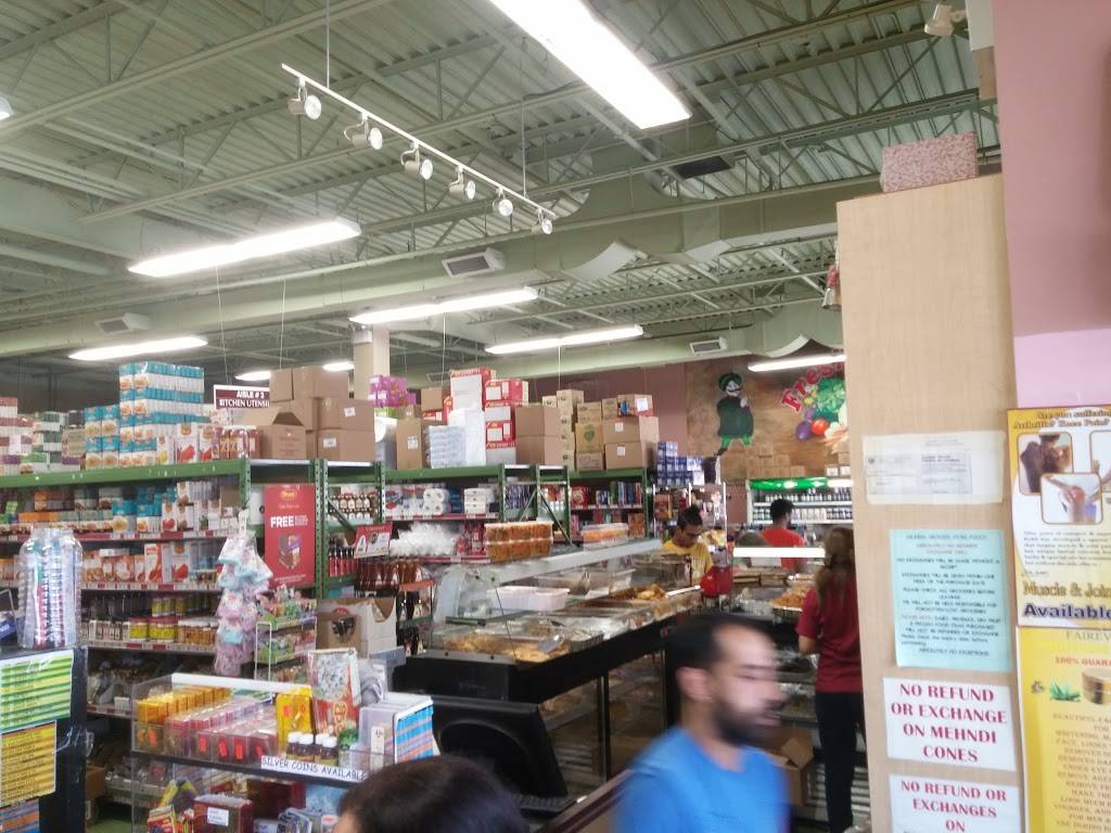 Royal India Grocers | restaurant | 3050 Artesian Dr, Mississauga, ON L5M 7P5, Canada | 9055697222 OR +1 905-569-7222