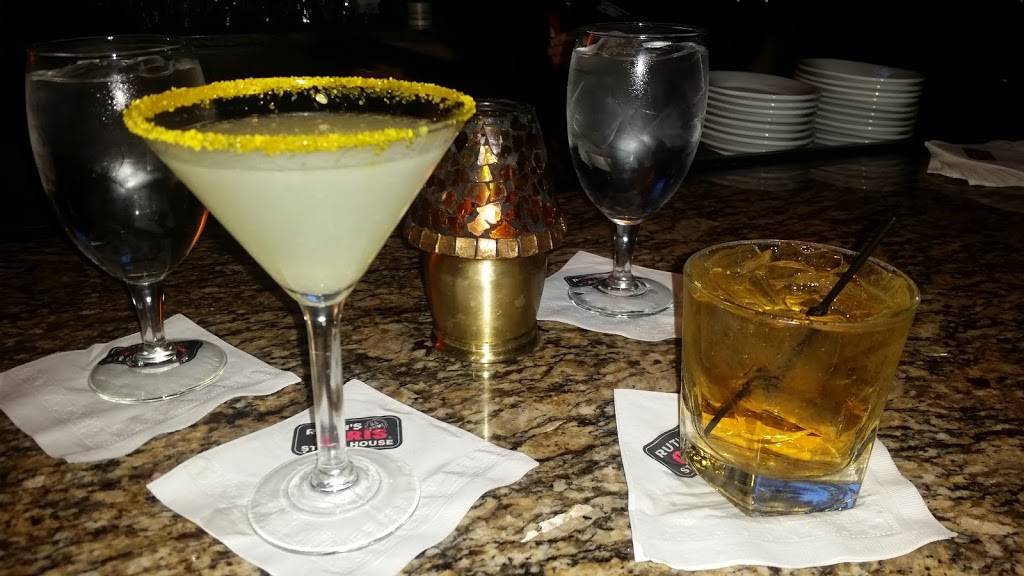 Ruths Chris Steak House | restaurant | 2137 Deming Way, Middleton, WI 53562, USA | 6088287884 OR +1 608-828-7884