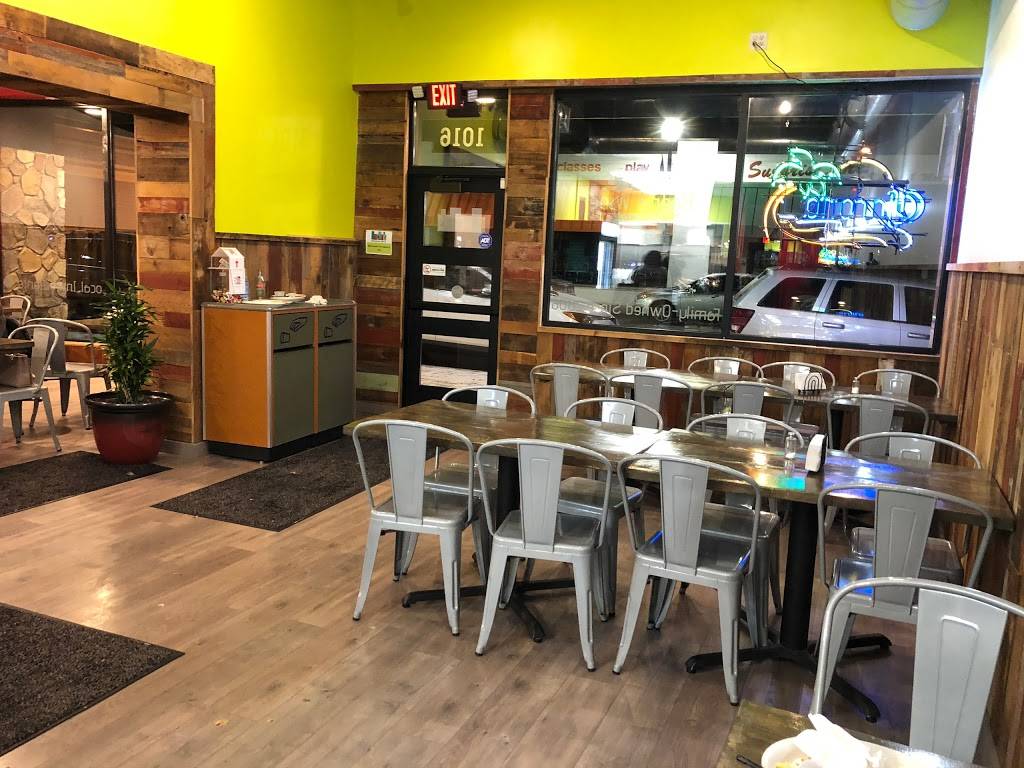 Nachos Mexican Grill | restaurant | 1016 Mainstreet, Hopkins, MN 55343, USA | 9529359200 OR +1 952-935-9200