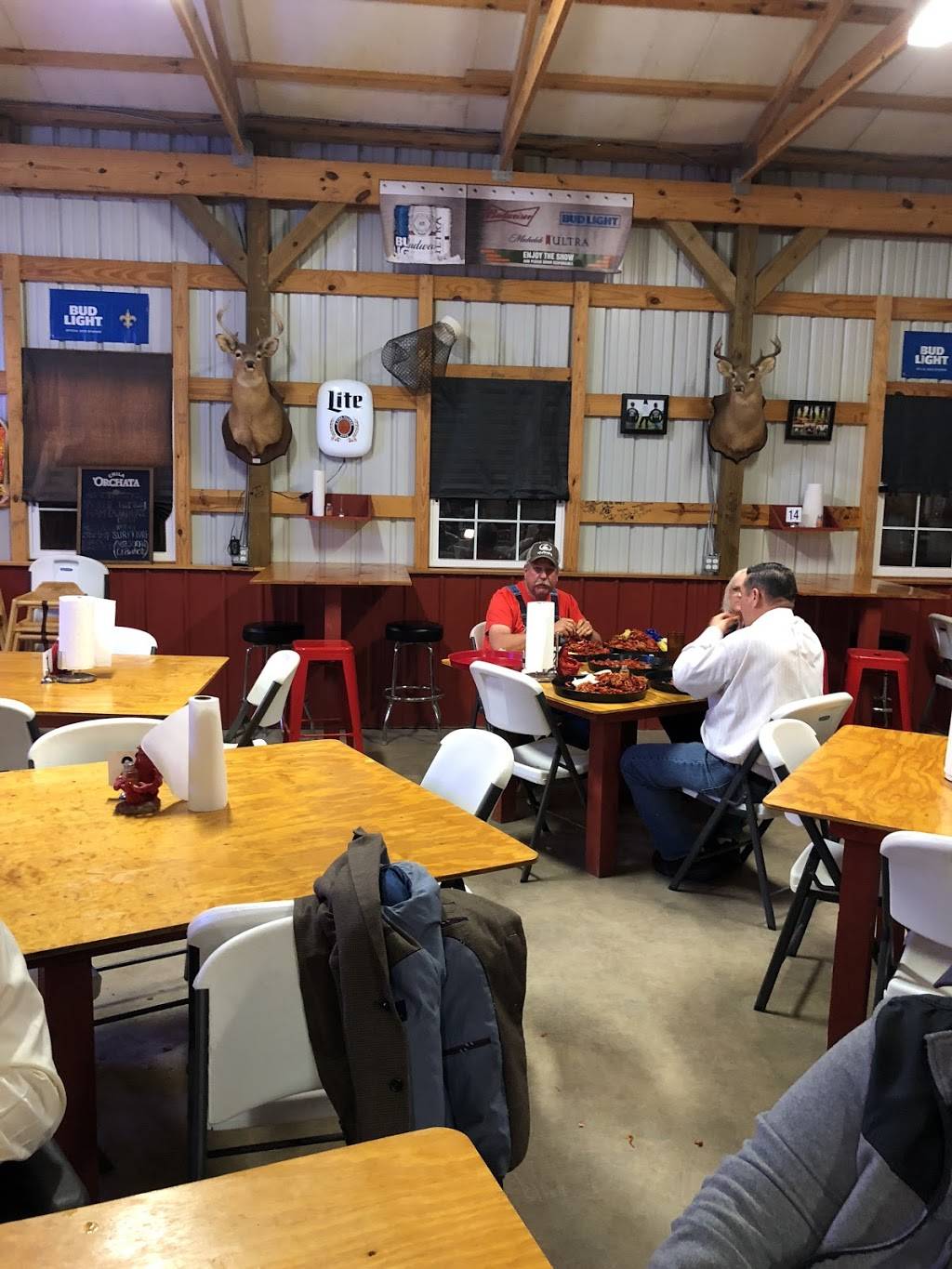 The Crawfish Shack & Drive Thru | restaurant | 807 W 7th Ave, Oberlin, LA 70655, USA | 3376392219 OR +1 337-639-2219