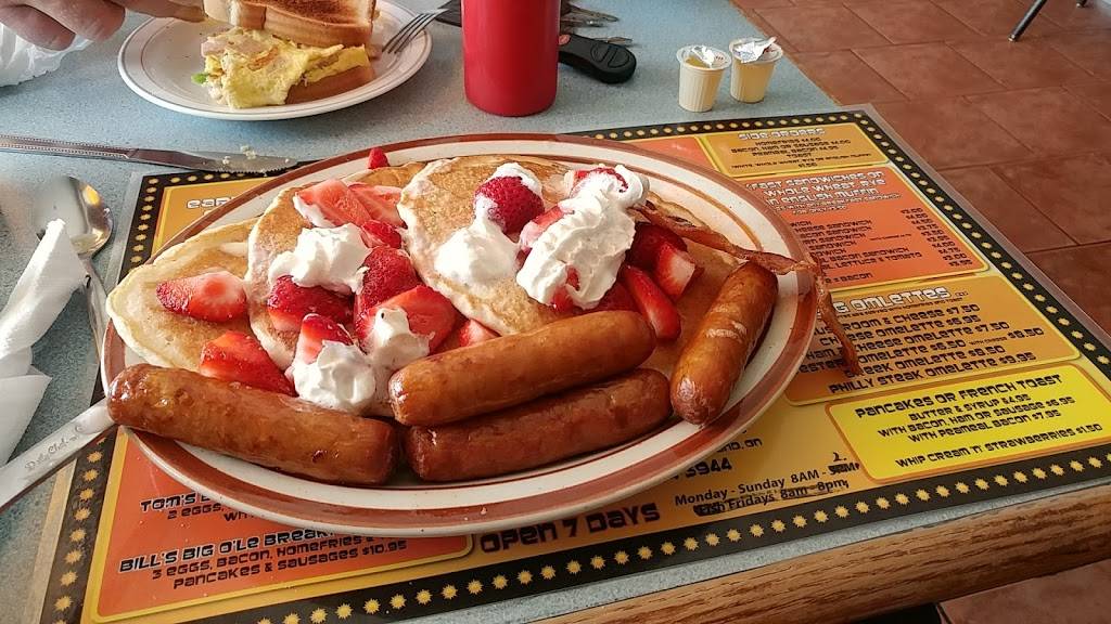 Golden Grill IV Family Restaurant & Tavern | restaurant | 1009 Ontario Rd, Welland, ON L3B 5E5, Canada | 9057343944 OR +1 905-734-3944