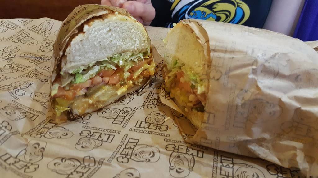 Ikes Place | restaurant | 648 W 5th St, Chico, CA 95928, USA | 5309243171 OR +1 530-924-3171