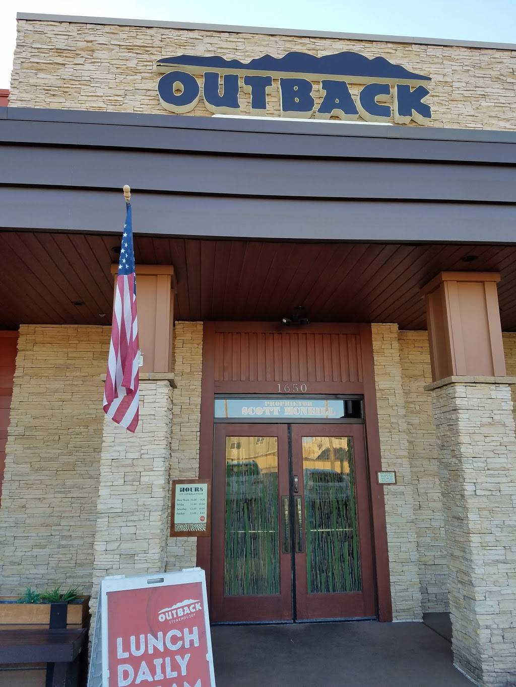 Outback Steakhouse | restaurant | 1650 S Clearview Ave, Mesa, AZ 85208, USA | 4806540804 OR +1 480-654-0804