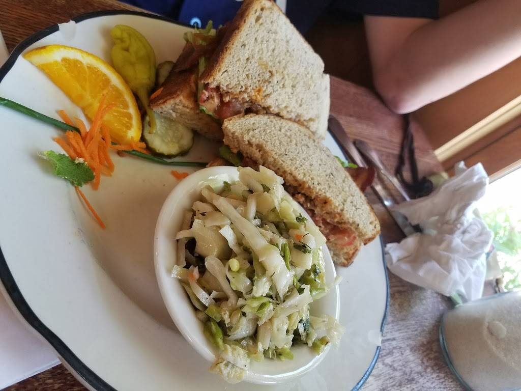 Ikes Quarter Cafe | restaurant | 401 Commercial St, Nevada City, CA 95959, USA | 5302656138 OR +1 530-265-6138