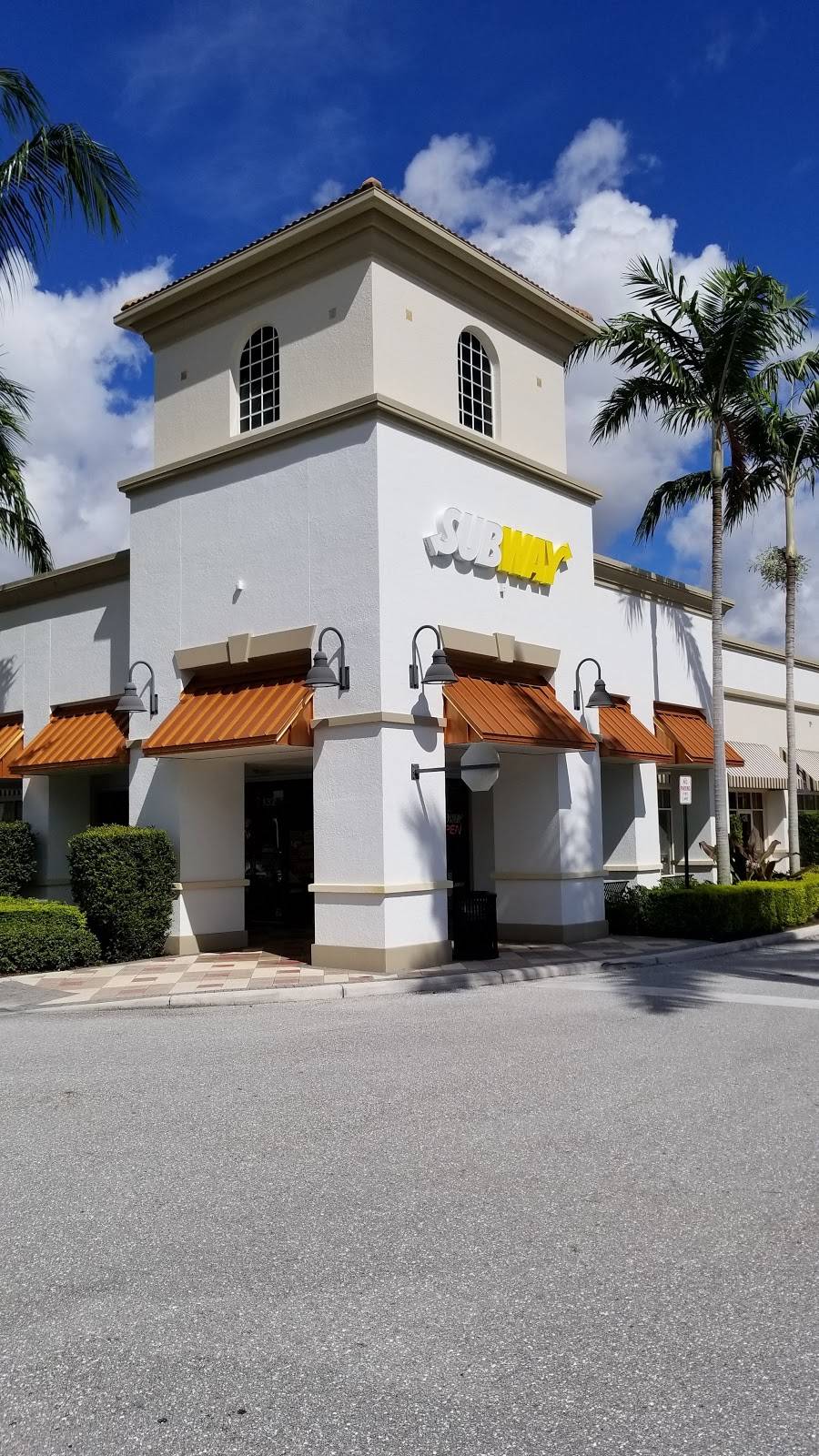 Subway | restaurant | 6651 Woolbright Rd, Boynton Beach, FL 33437, USA | 5617409021 OR +1 561-740-9021