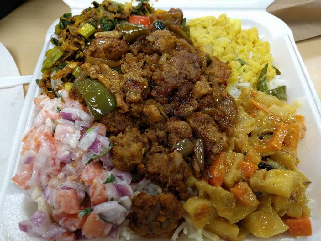 Meenakxy Take-Out | restaurant | 3419 Fieldgate Dr, Mississauga, ON L4X 2J4, Canada | 9052386114 OR +1 905-238-6114