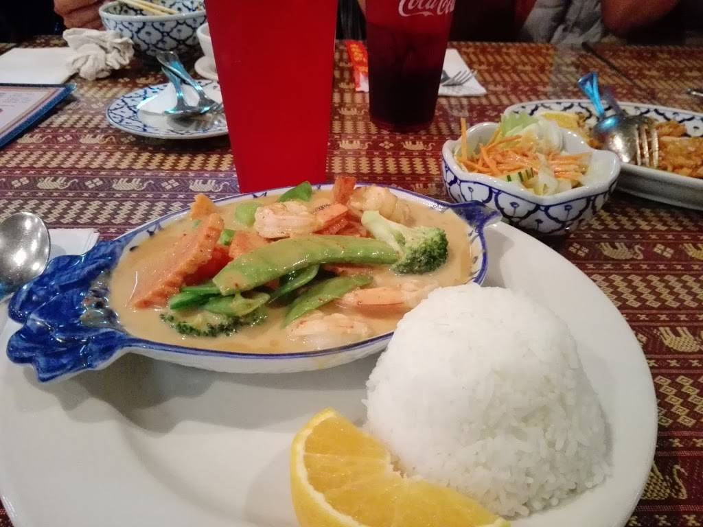 Cha Da Thai | restaurant | 173 Howard St, Boone, NC 28607, USA | 8282680434 OR +1 828-268-0434