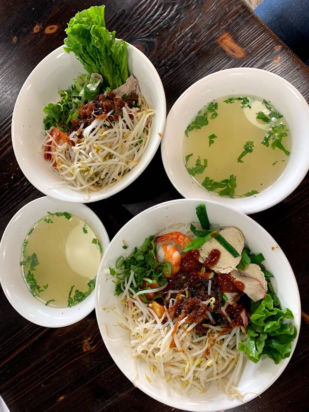 Pho Vinh | restaurant | 14243 East Sam Houston Pkwy N Suite 900, Houston, TX 77044, USA | 8326726678 OR +1 832-672-6678