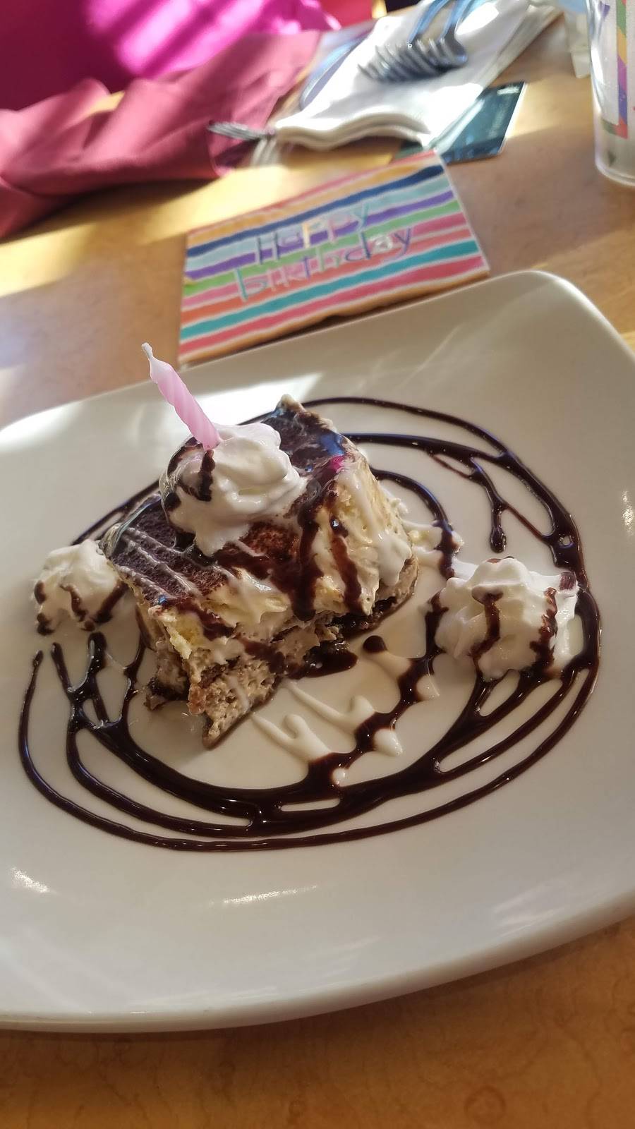 Ikes Restaurant | restaurant | 38550 Van Dyke Ave, Sterling Heights, MI 48312, USA | 5869794460 OR +1 586-979-4460