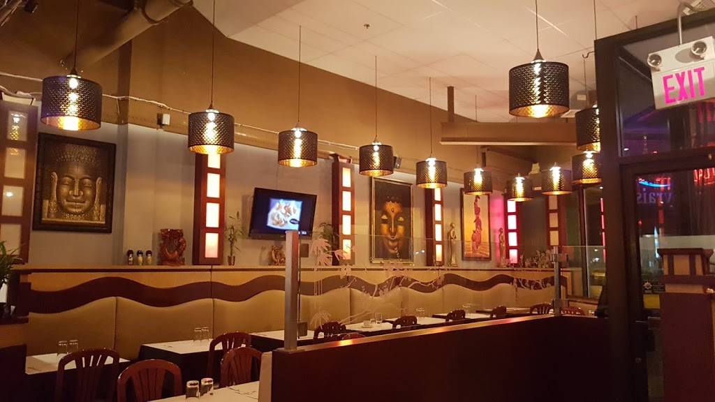 Restaurant Mito Plus | restaurant | 95 Boulevard Curé-Labelle, Sainte-Thérèse, QC J7E 2X6, Canada | 4504200601 OR +1 450-420-0601