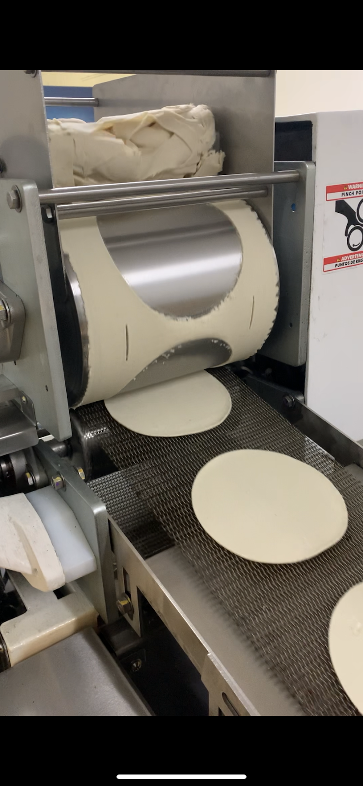 Tortilleria Los Primos | restaurant | 135 S 14th St, Harrisburg, PA 17104, USA | 7177997620 OR +1 717-799-7620