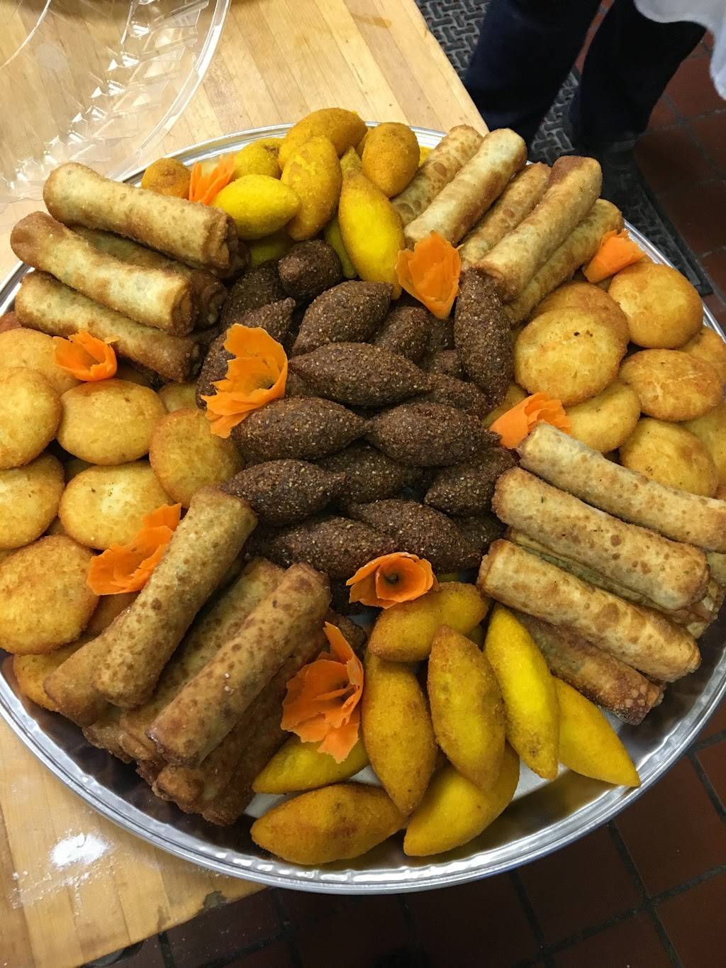 Gold N Oven Bakery | bakery | 4104 15 Mile Rd, Sterling Heights, MI 48310, USA | 5869797300 OR +1 586-979-7300