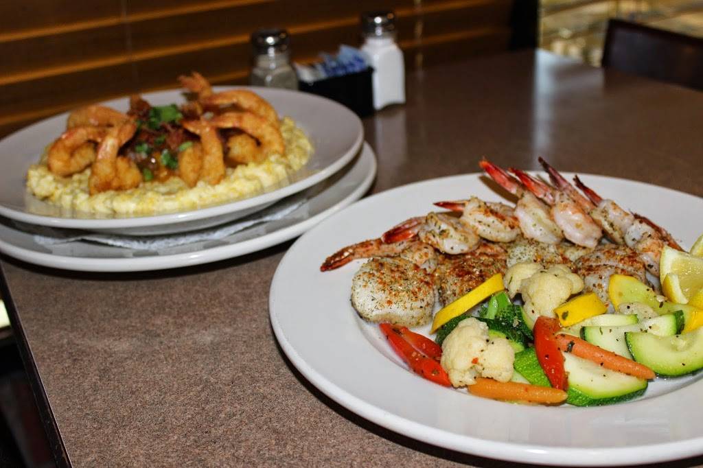 The Palms Grill & Bar | restaurant | 612 Wilson Rd, Newberry, SC 29108, USA | 8032764688 OR +1 803-276-4688
