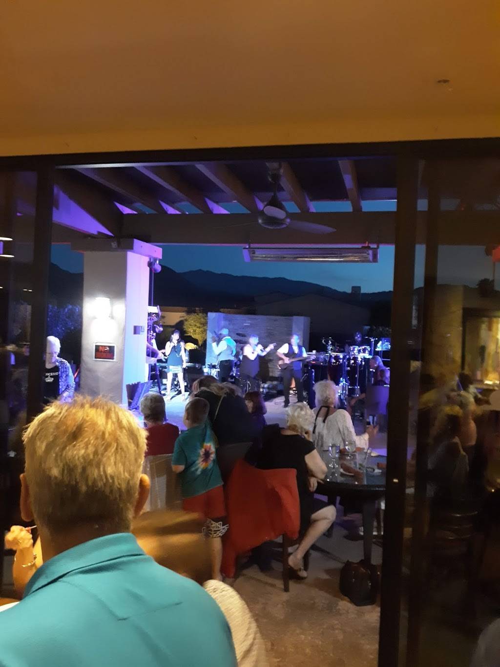 The Cactus Club in Palm Desert | restaurant | 77-200 California Dr, Palm Desert, CA 92211, USA | 7603450222 OR +1 760-345-0222