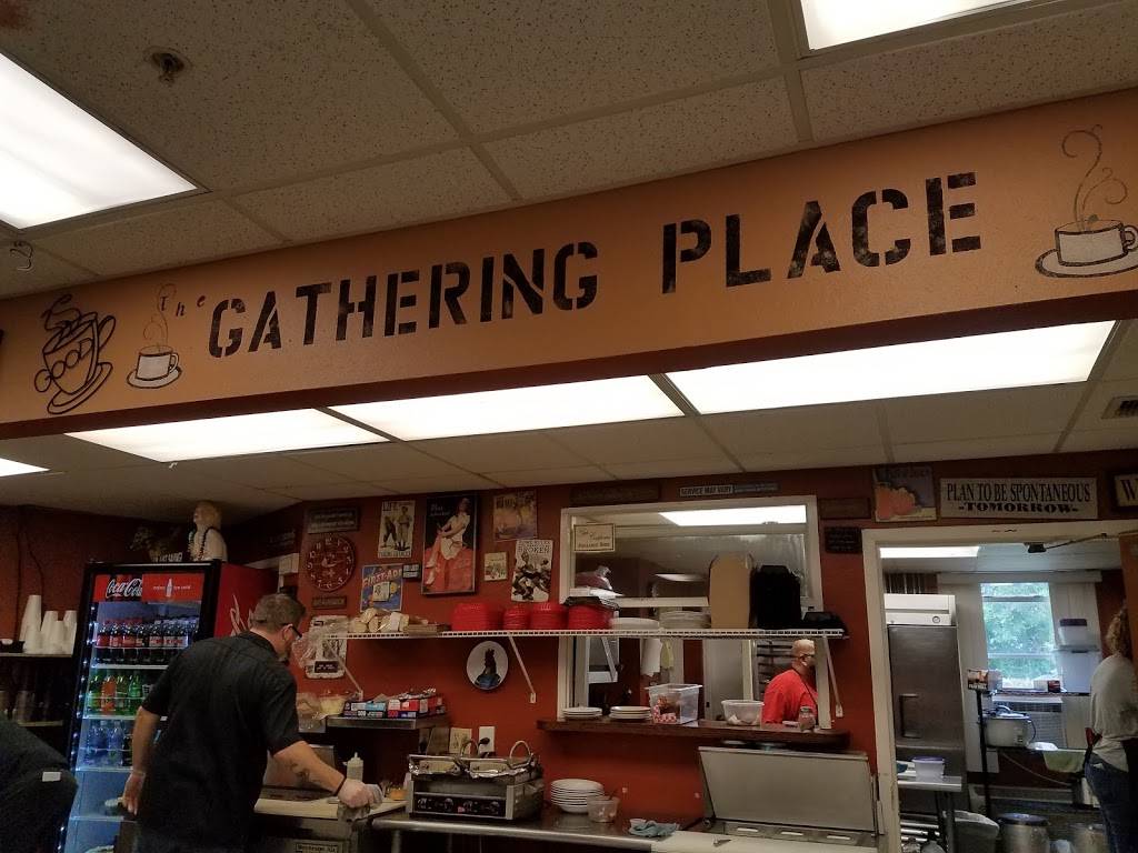 The Gathering Place | restaurant | 8359 Beacon Blvd, Fort Myers, FL 33907, USA | 2394252626 OR +1 239-425-2626