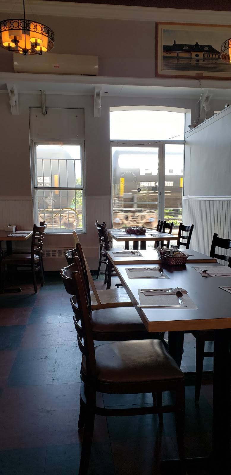 Restaurant pizza jamais vu | restaurant | 1454 Rue Sicotte, Saint-Hyacinthe, QC J2S 2J6, Canada | 4502521164 OR +1 450-252-1164