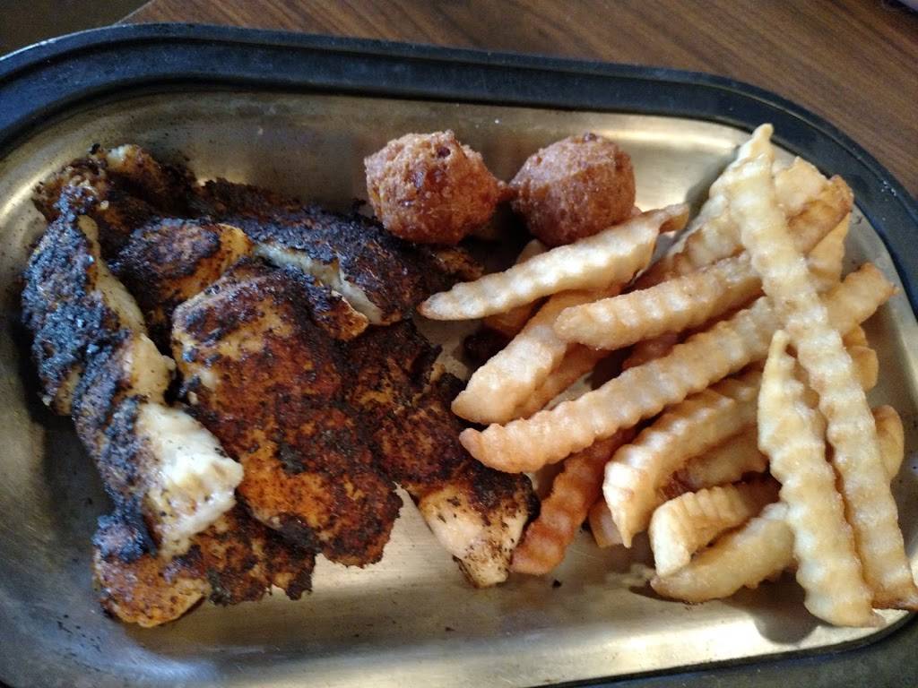 Catfish Cabin II | restaurant | 906 US Hwy 72 E, Athens, AL 35611, USA | 2562330803 OR +1 256-233-0803