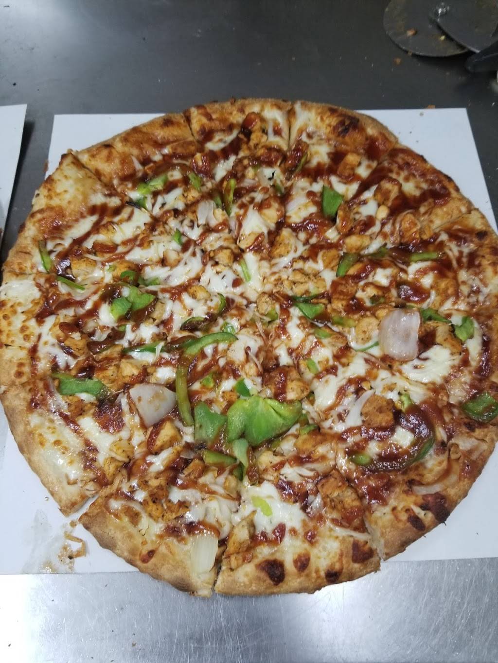 Golden Halal Pizza | restaurant | 10509 W Warren Ave, Dearborn, MI 48126, USA | 3138460922 OR +1 313-846-0922