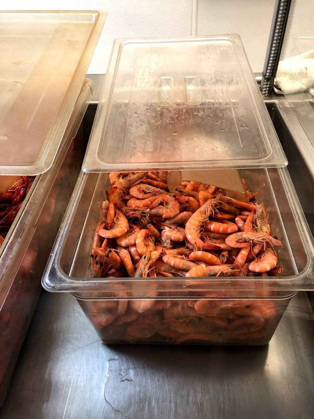 Blazin Cajun Seafood | restaurant | 2517 28th St, Gulfport, MS 39501, USA | 2282842429 OR +1 228-284-2429