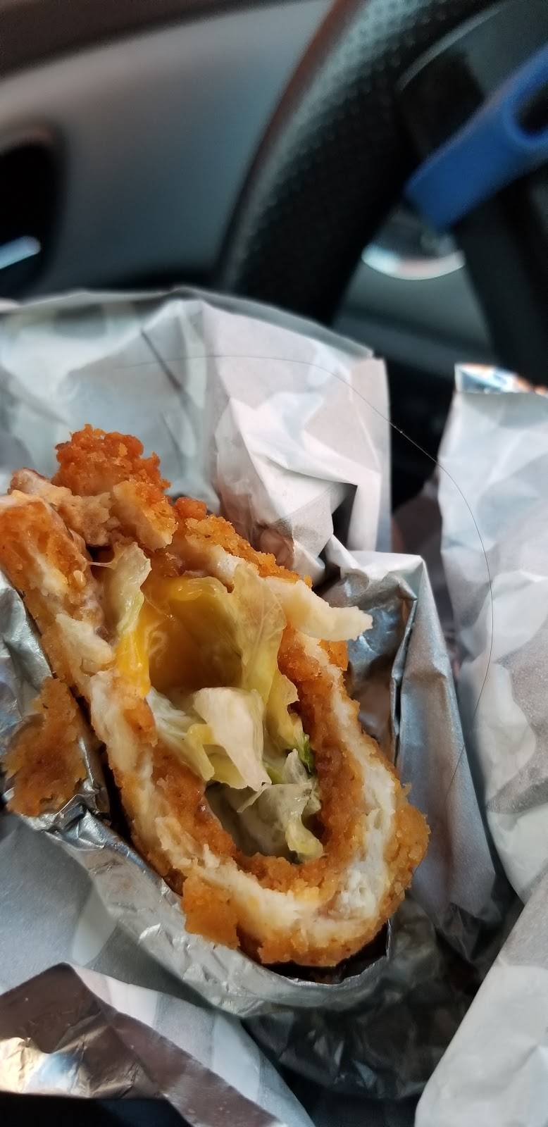 KFC | restaurant | 3110 S Sheridan Blvd, Denver, CO 80227, USA | 3039347434 OR +1 303-934-7434