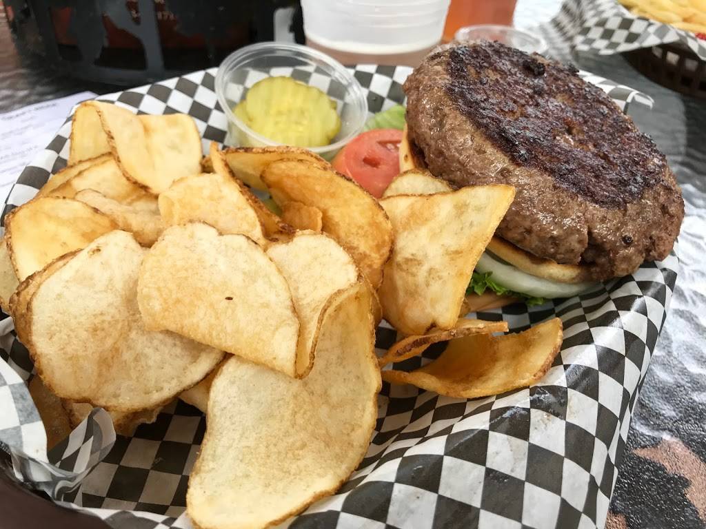 Pooles Tavern | restaurant | 157 E Main St, Northville, MI 48167, USA | 2483491715 OR +1 248-349-1715