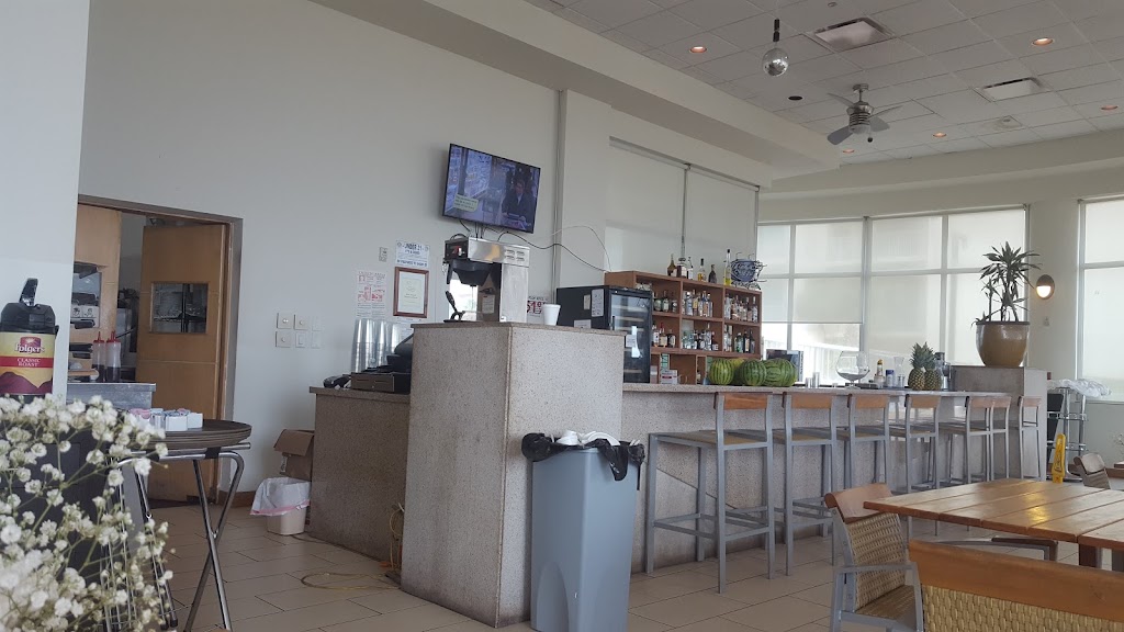 Las Olas | restaurant | 340 Padre Blvd, South Padre Island, TX 78597, USA | 9567612514 OR +1 956-761-2514