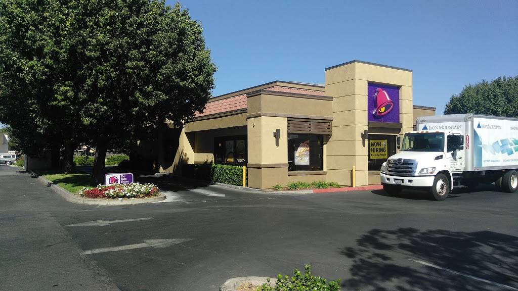 Taco Bell | meal takeaway | 1493 Herndon Rd, Modesto, CA 95351, USA | 2095212814 OR +1 209-521-2814