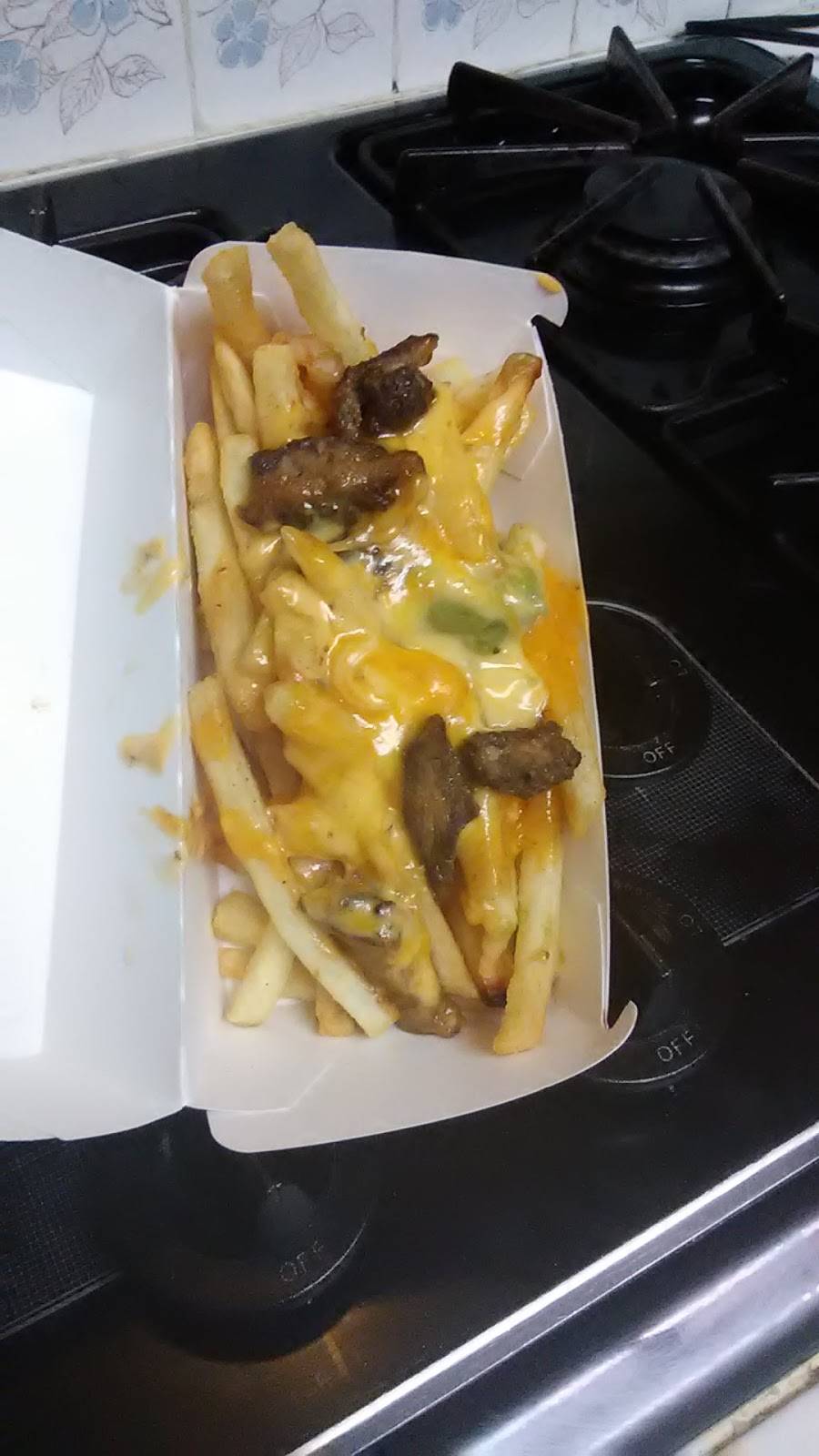 Jack in the Box | restaurant | 1876 N Riverside Ave, Rialto, CA 92376, USA | 9098200557 OR +1 909-820-0557