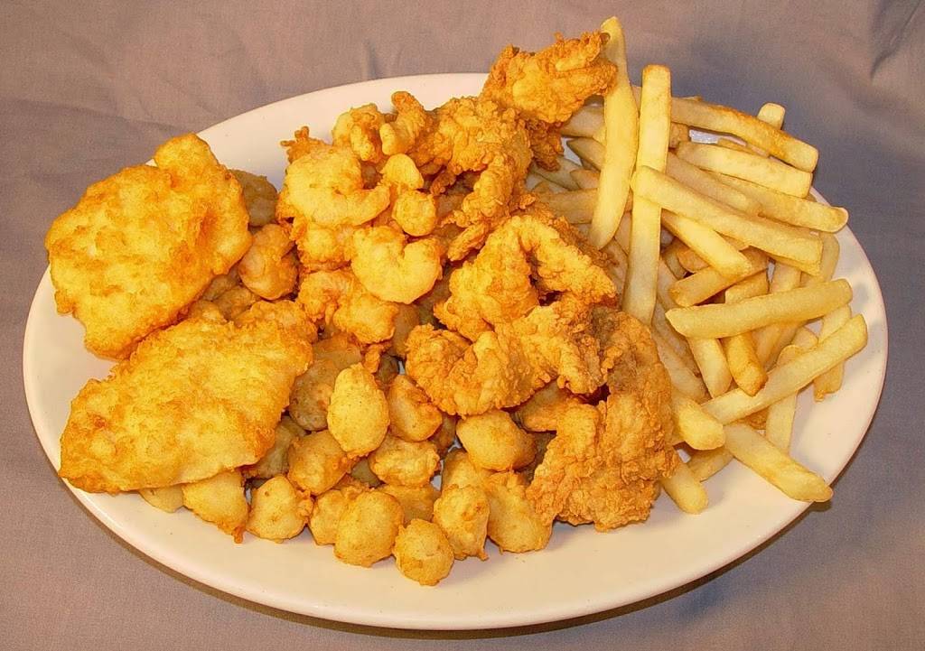 Weathervane Seafood Restaurant | restaurant | 306 US-1, Kittery, ME 03904, USA | 2074390330 OR +1 207-439-0330