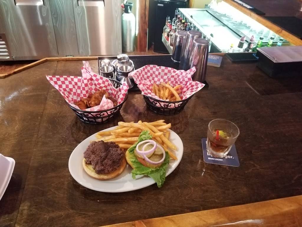 Simmer Down Lakeside Grill | restaurant | 315 N Lake Ave, Lake Butler, FL 32054, USA | 3864960844 OR +1 386-496-0844