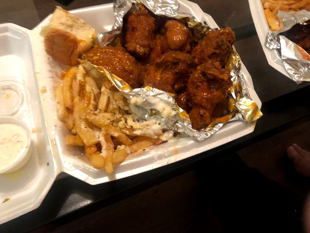 Chicago Chicken & Grill | restaurant | 2121 W Pensacola St Suite E, Tallahassee, FL 32304, USA | 8503292752 OR +1 850-329-2752
