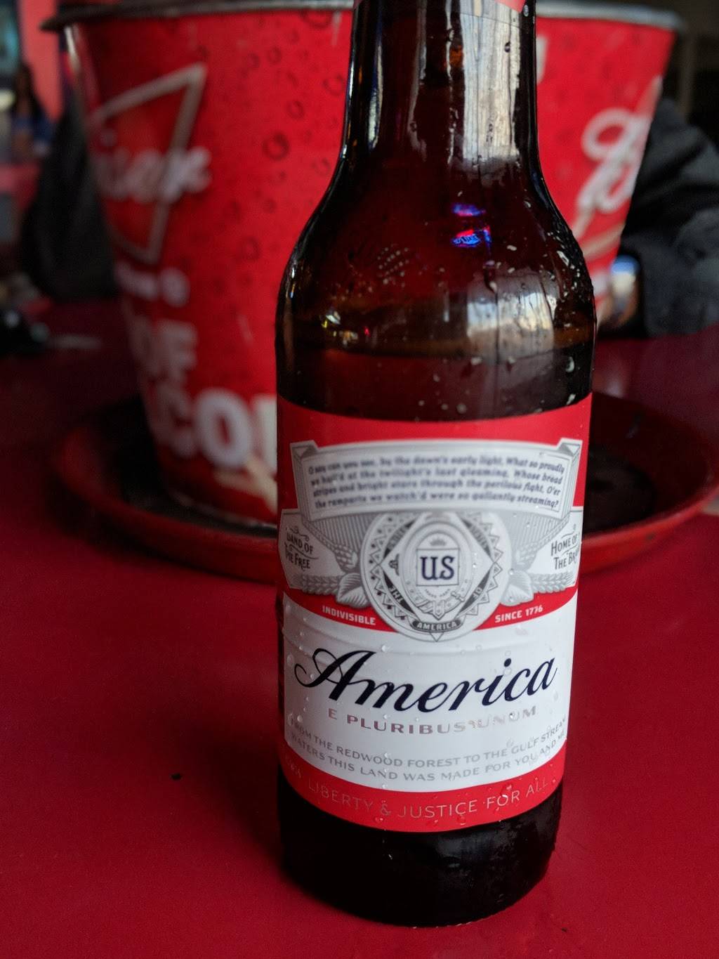 Harrisburg Country Club | restaurant | 3618 Harrisburg Blvd, Houston, TX 77003, USA | 7132378526 OR +1 713-237-8526