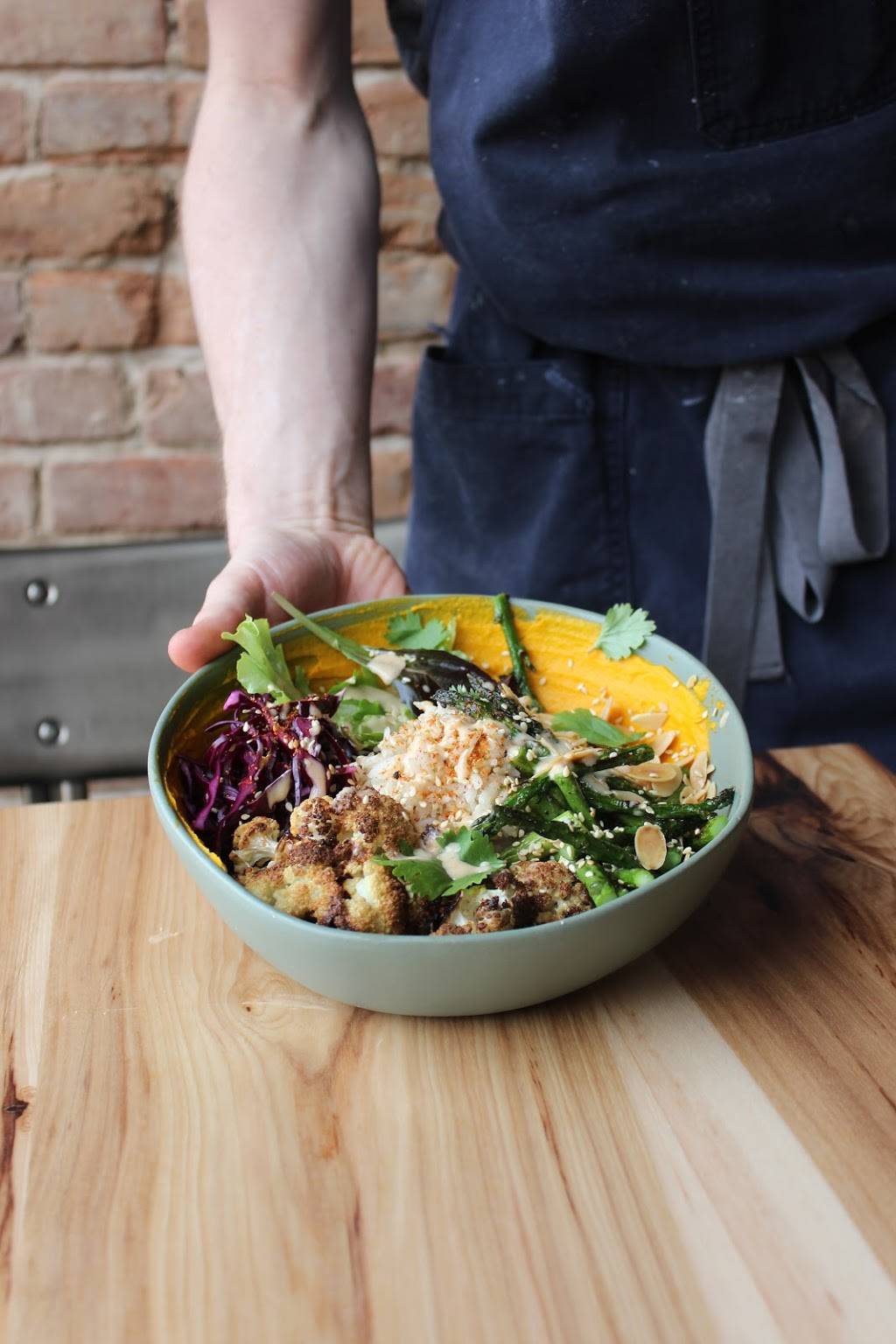 Whole Harvest | restaurant | 5 Caroline St, Saratoga Springs, NY 12866, USA | 5185845100 OR +1 518-584-5100