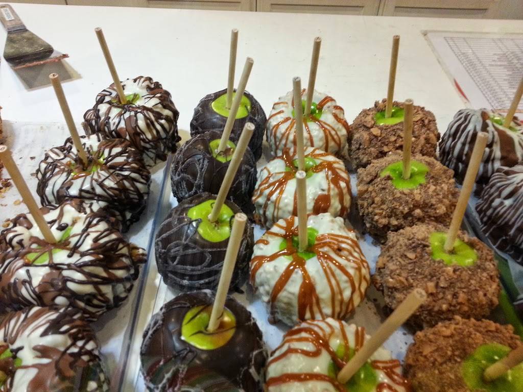 Crush & Brew | restaurant | 28544 Old Town Front St #103, Temecula, CA 92590, USA | 9516934567 OR +1 951-693-4567