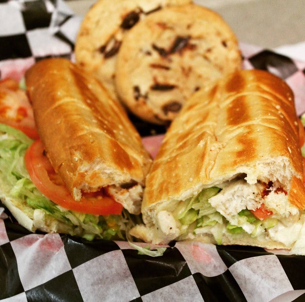 KBs Pizza and Sub Shop | restaurant | 1005 S Beacon Blvd, Grand Haven, MI 49417, USA | 6168462720 OR +1 616-846-2720