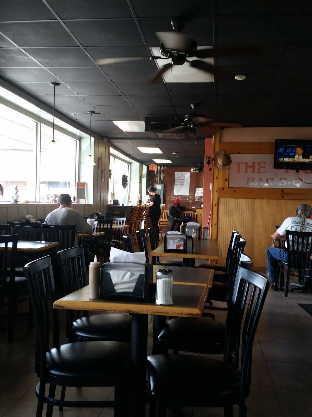 The Pig Bar-B-Q | restaurant | 5456 Normandy Blvd, Jacksonville, FL 32205, USA | 9047831606 OR +1 904-783-1606