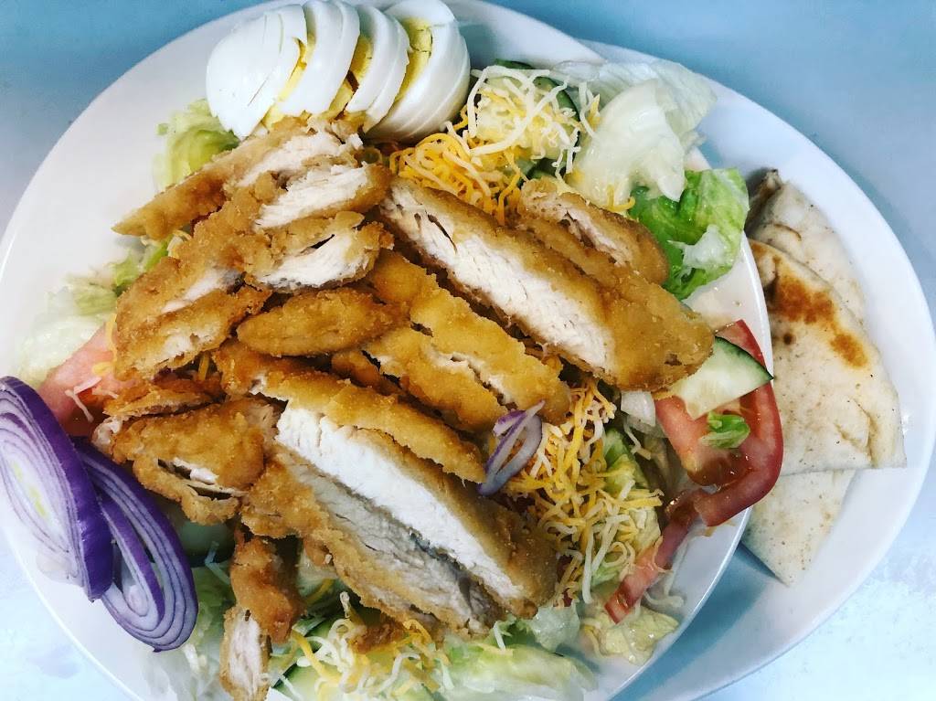 Louies Towne Grille | restaurant | 79 N Main St, Mt Clemens, MI 48043, USA | 5864770818 OR +1 586-477-0818